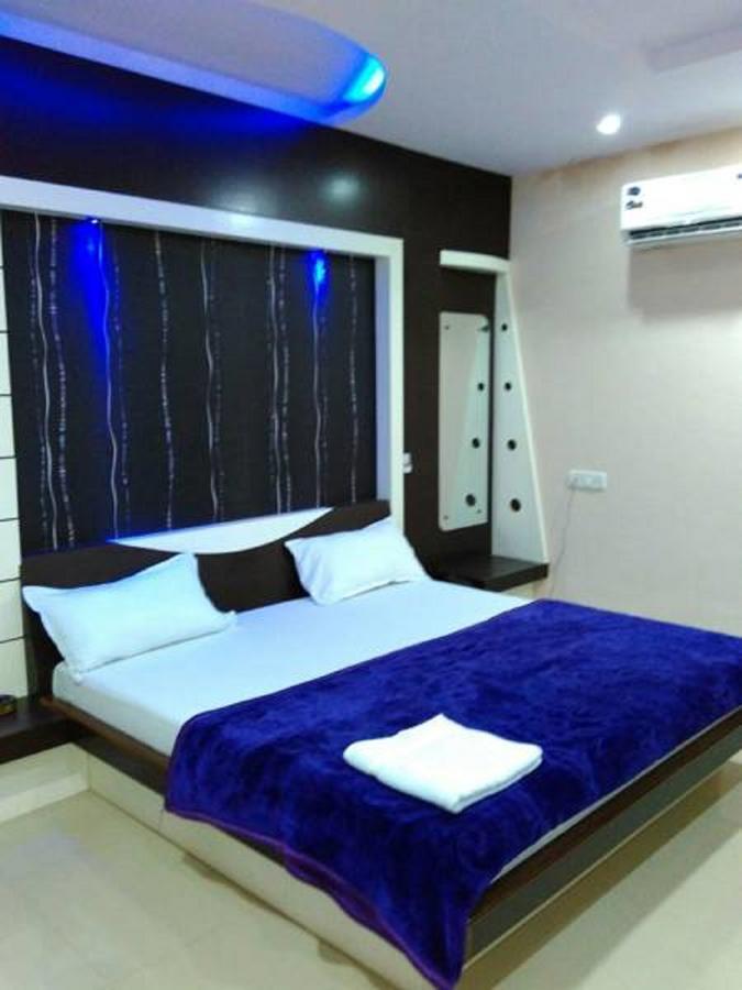 Hotel Blue Star Datia Exteriér fotografie